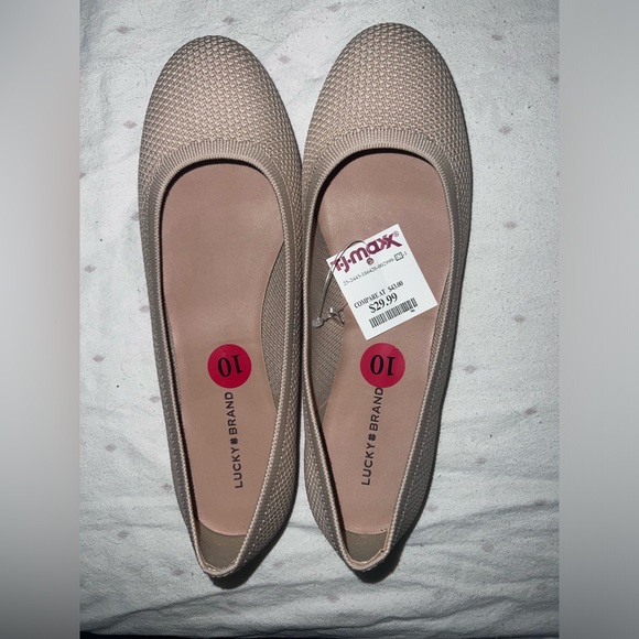 NWT Lucky Brand Flats _ Women’s Size 10 - Picture 2 of 3